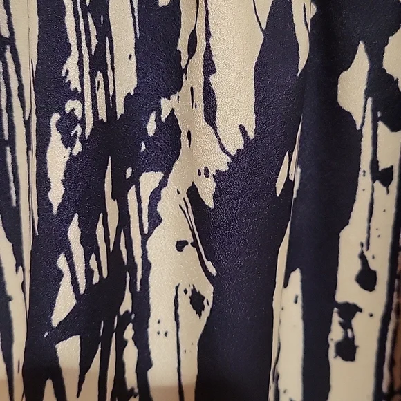 Navy and cream Dress - Picture 2 of 3